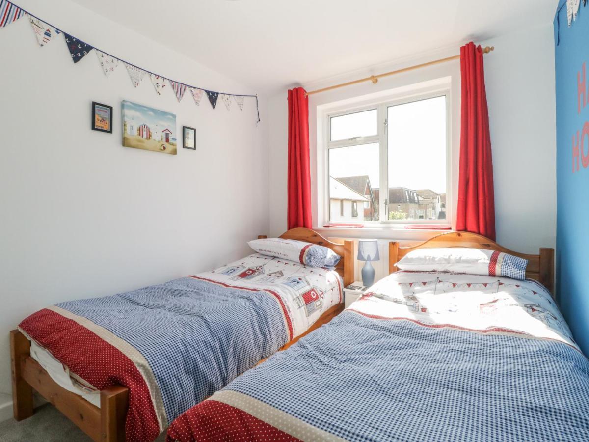 Swanage Town Apartment Екстериор снимка