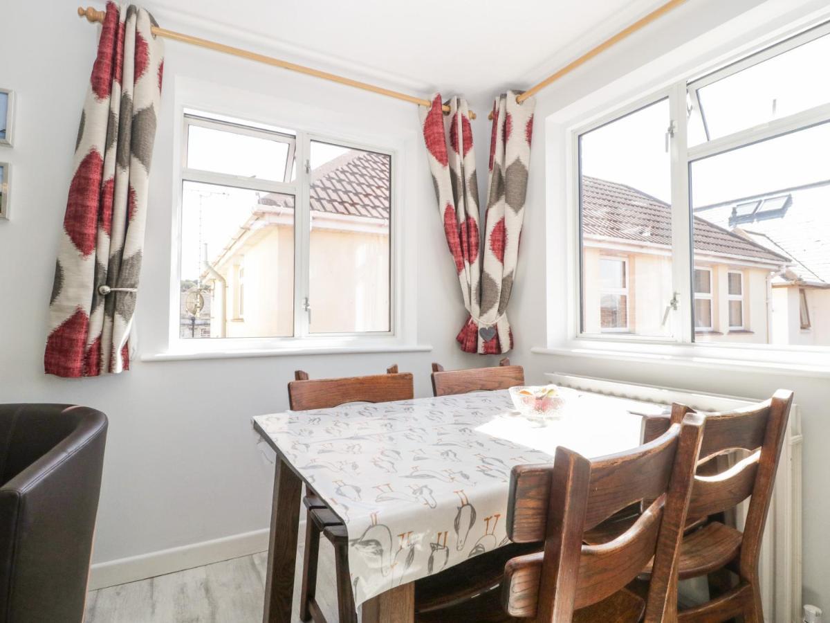 Swanage Town Apartment Екстериор снимка